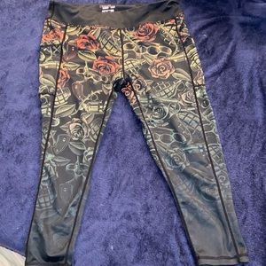 Constantly Varied Gear Dresses to Kill Capri-XL